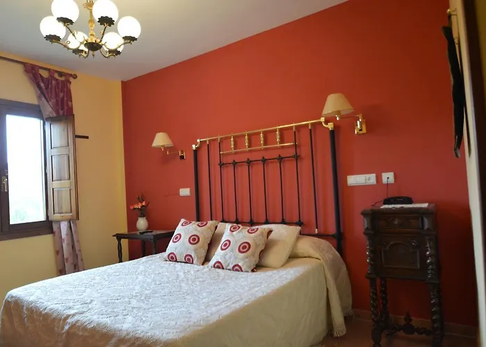 Hotel Rural 4 Estrellas Remanso Del Río Razón 4*