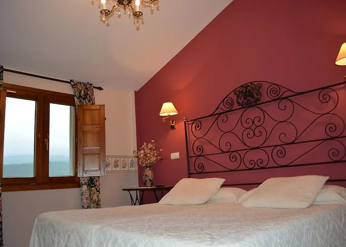 Rural 4 Estrellas Remanso Del Río Razón Hotel 4*