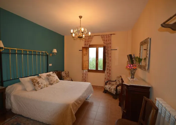 Hotel Rural 4 Estrellas Remanso Del Río Razón 4*